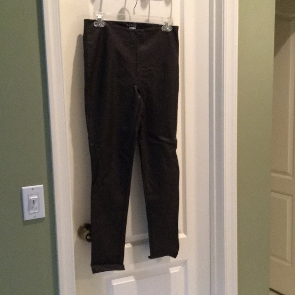 Lady’s Leather Pants